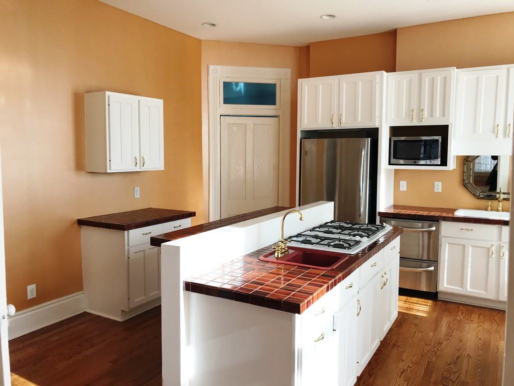 414 N 6th St - Photo 3 of 19