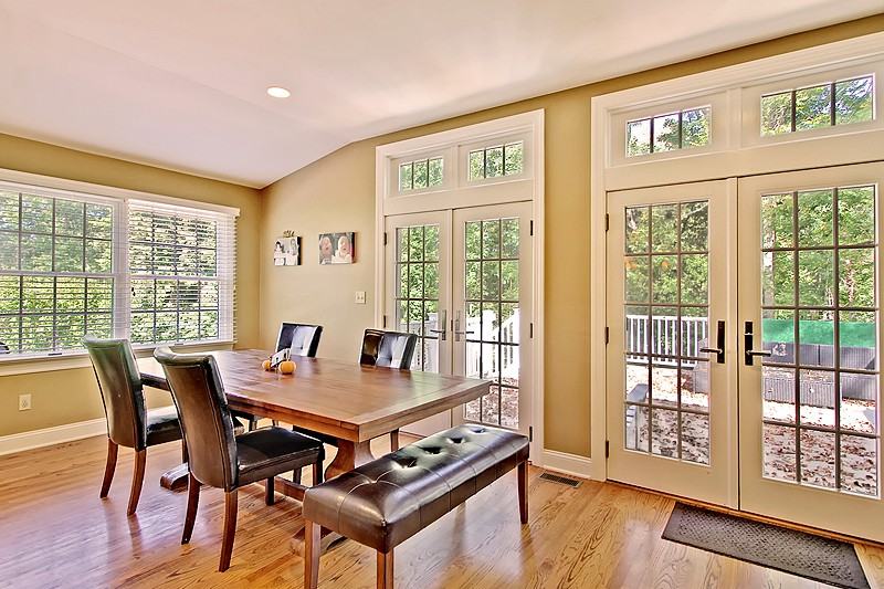 37 Rogers Pl - Photo 3 of 29