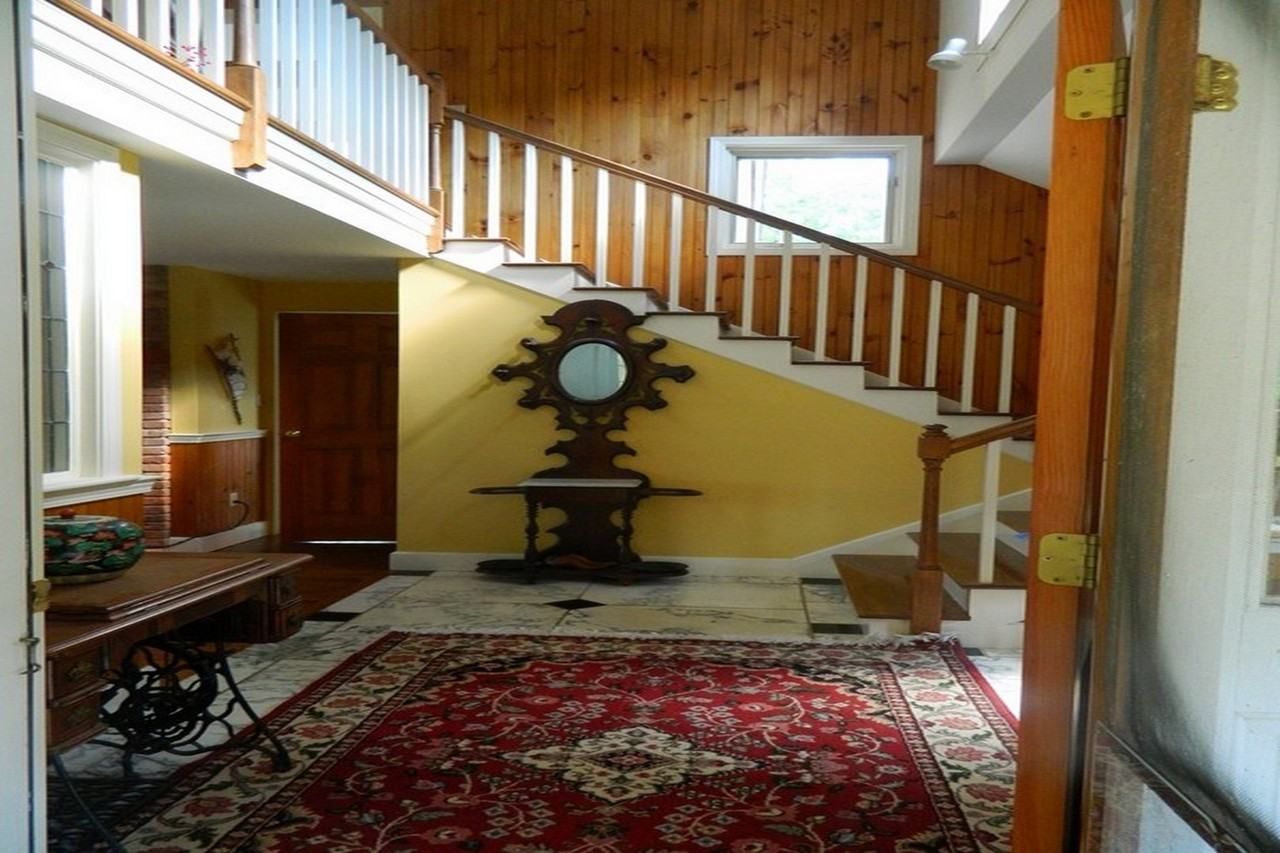 197 Monadnock View Ln - Photo 3 of 14