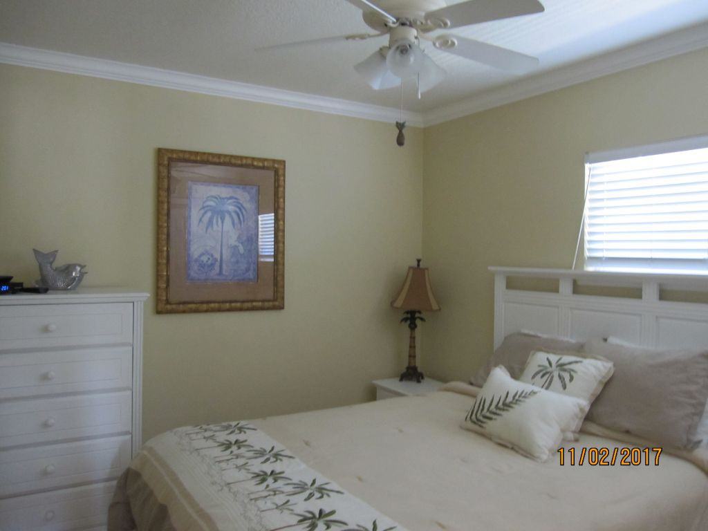 19417 Gulf Blvd - Photo 3 of 18