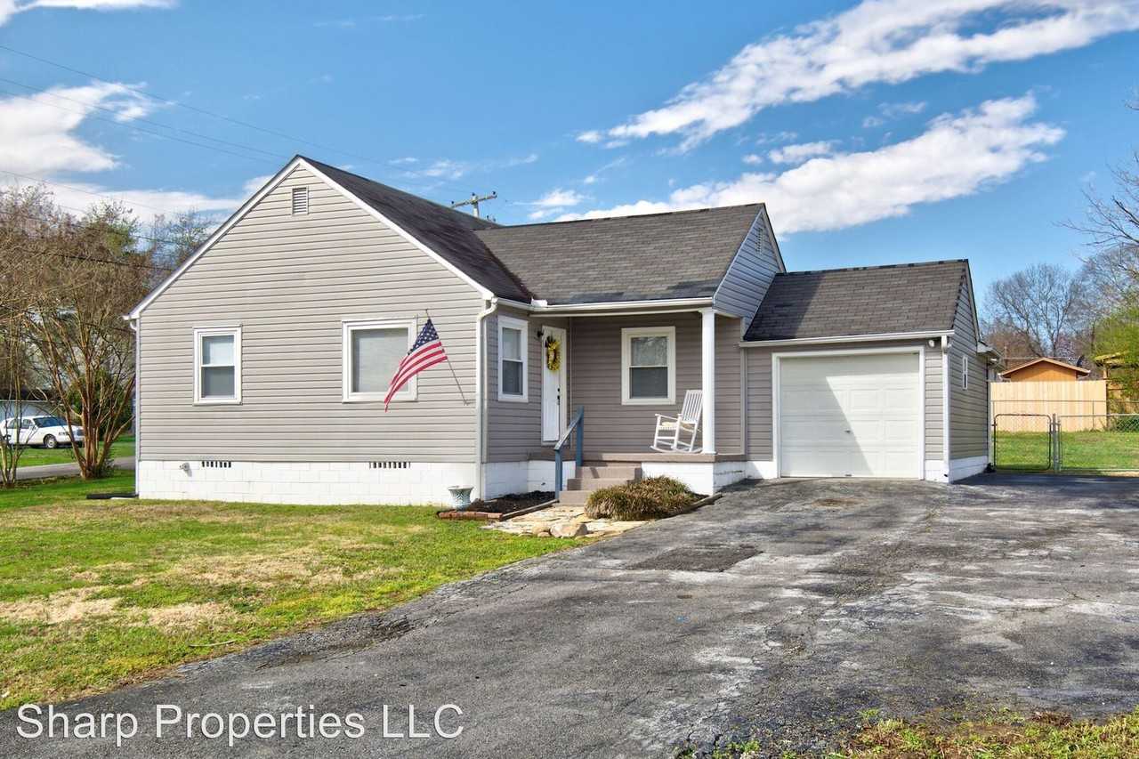 1515 McDonald Rd - Photo 3 of 17