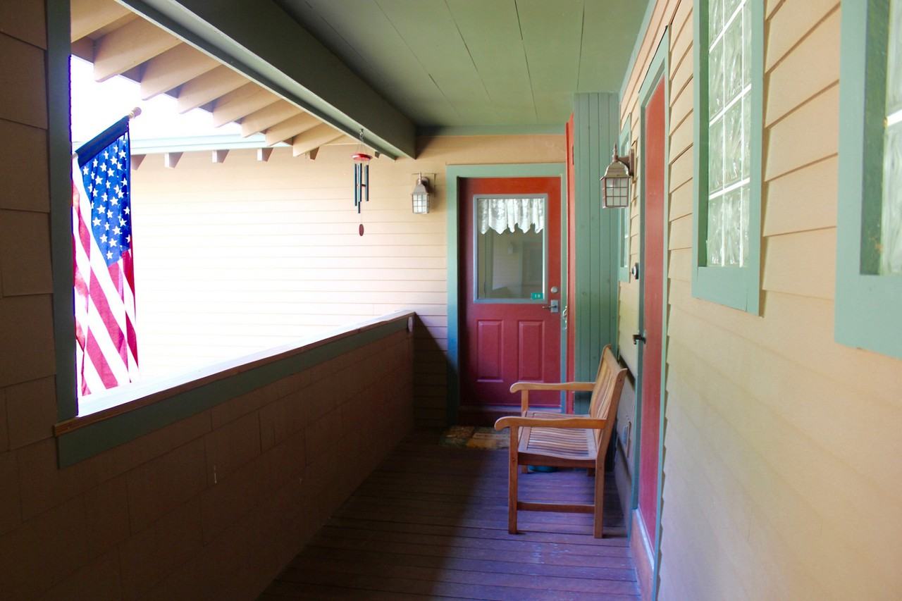 74 Spaulding Rd - Photo 2 of 27