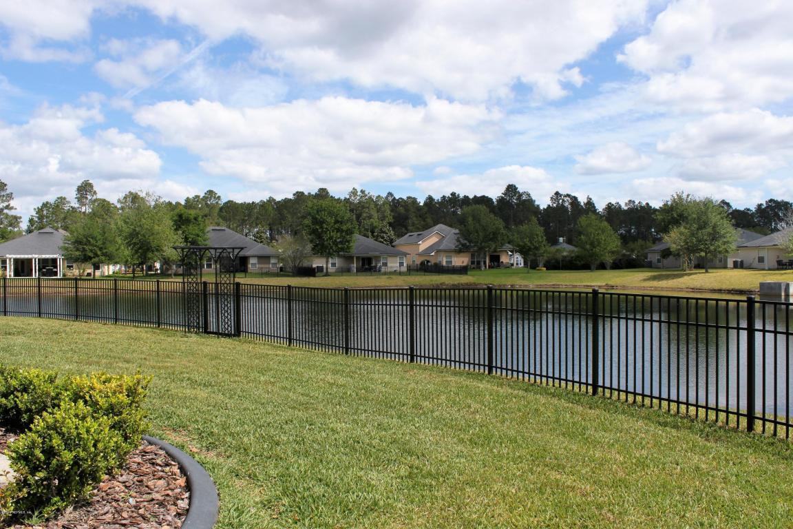 1012 Torry Ct - Photo 2 of 14