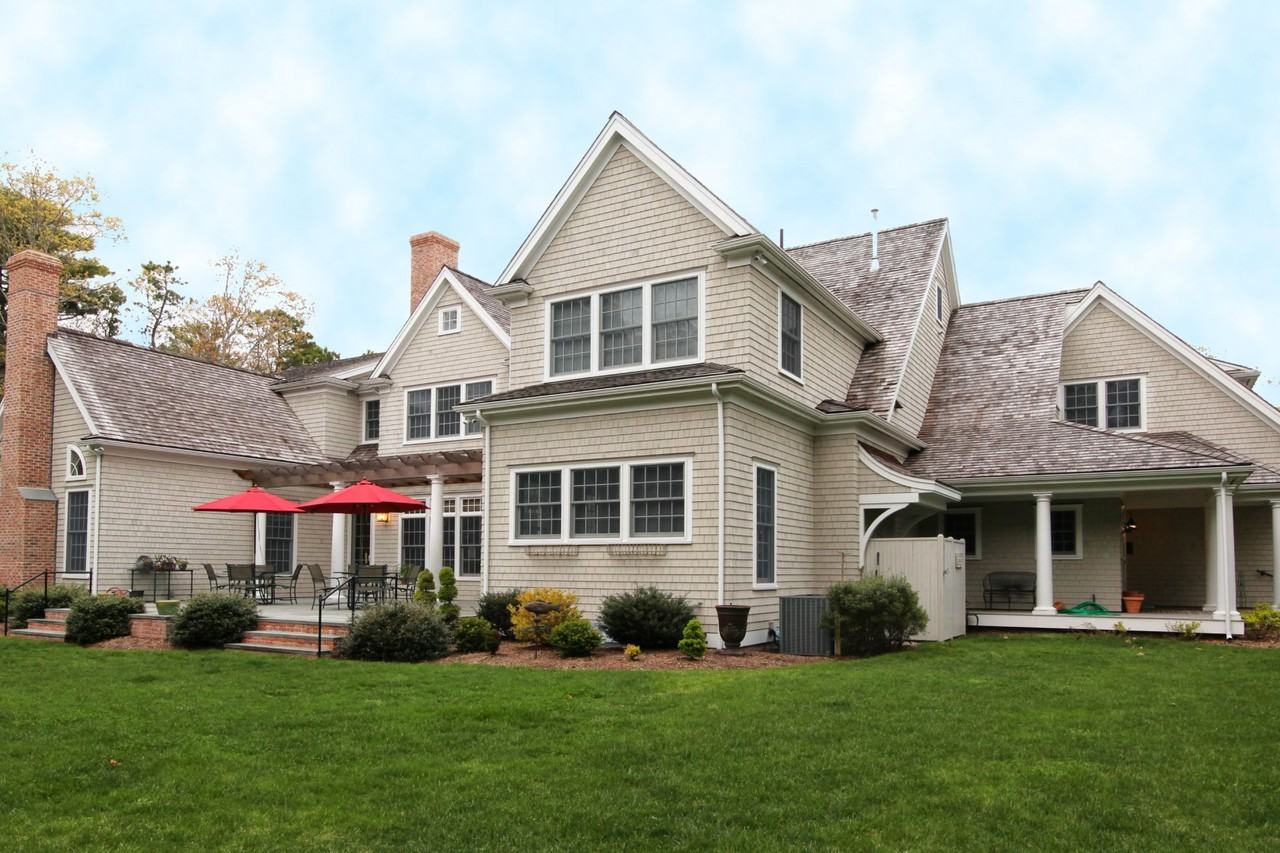 470 Grand Island Dr - Photo 3 of 21