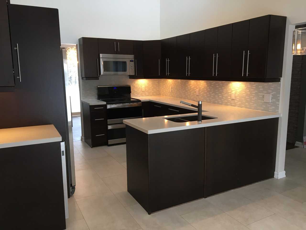 231 Reach St - Photo 3 of 7