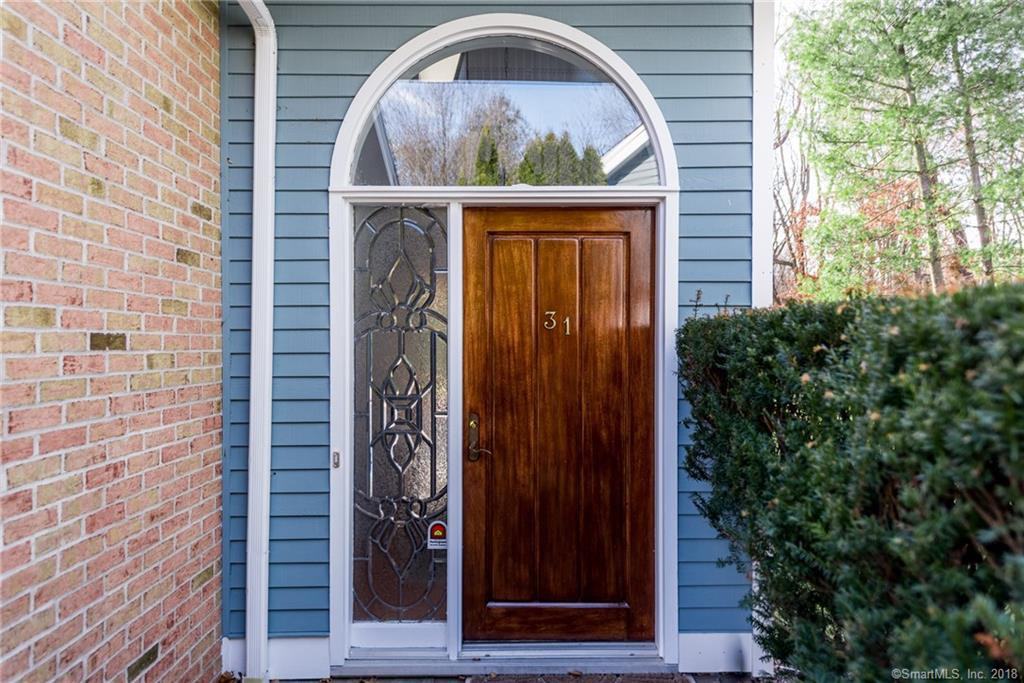 31 Regent's Park Condo Rd - Photo 3 of 34