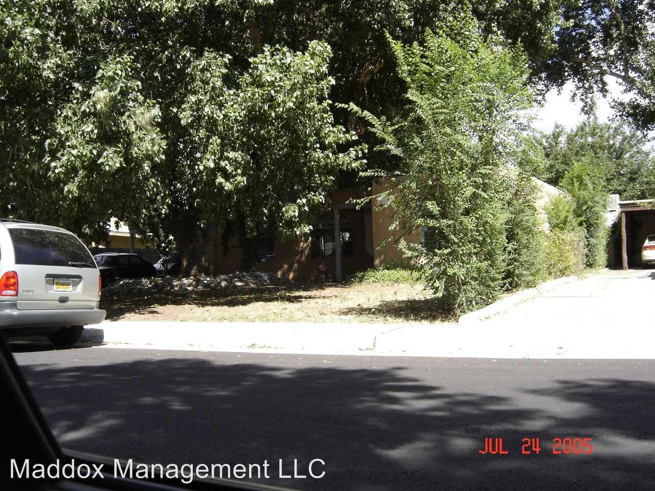 306 Osage Pl SW - Photo 2 of 24