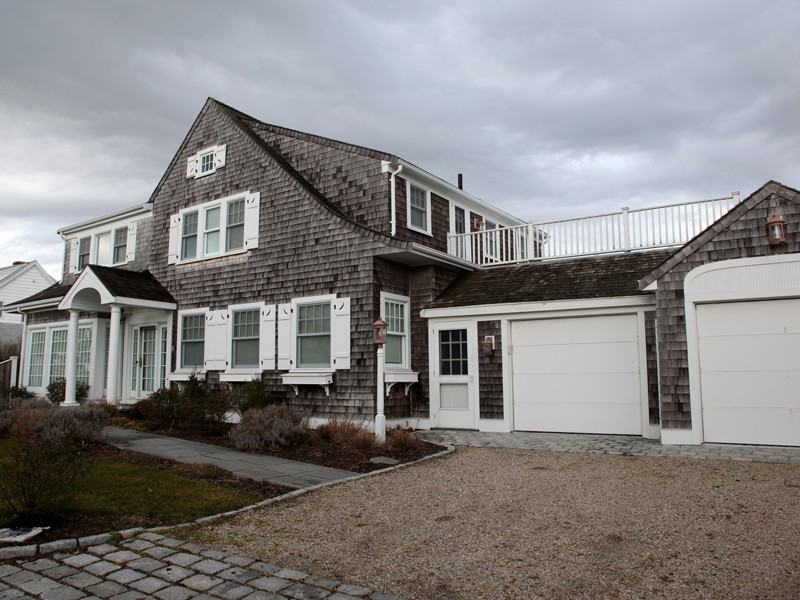 292 Long Beach Rd - Photo 2 of 12