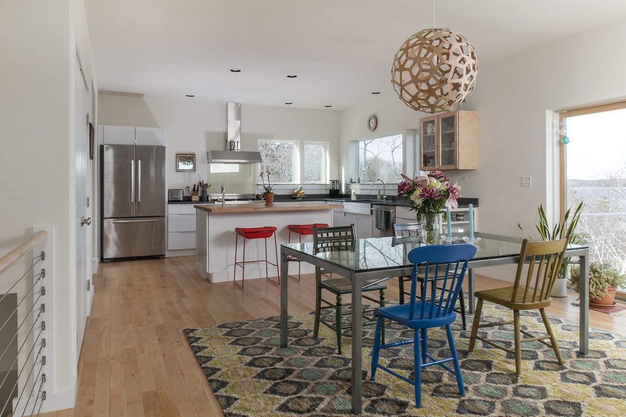 192 Captain John Parker Rd - Photo 2 of 28