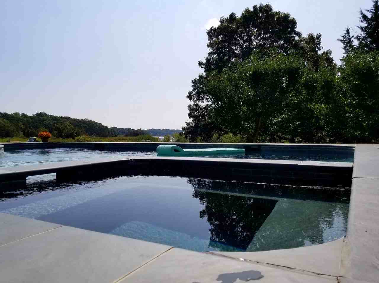 1350 Eugenes Rd - Photo 2 of 19