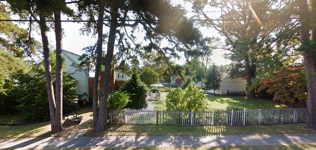 324 Swarthmore Rd - Photo 3 of 19