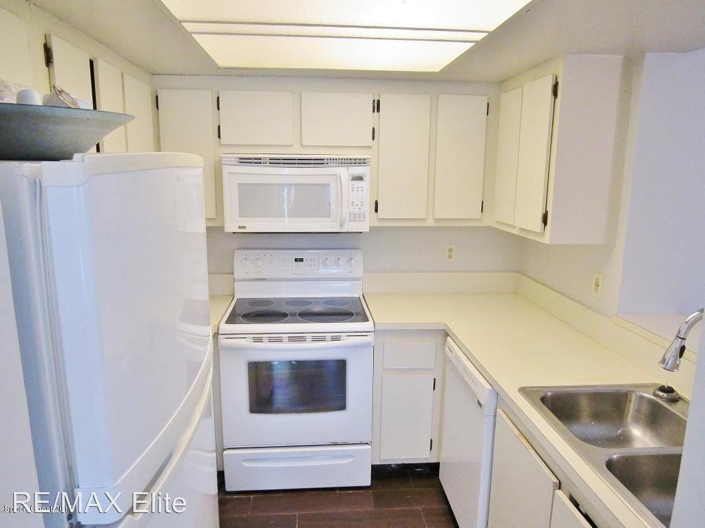 750 Players Ct - Photo 2 of 16