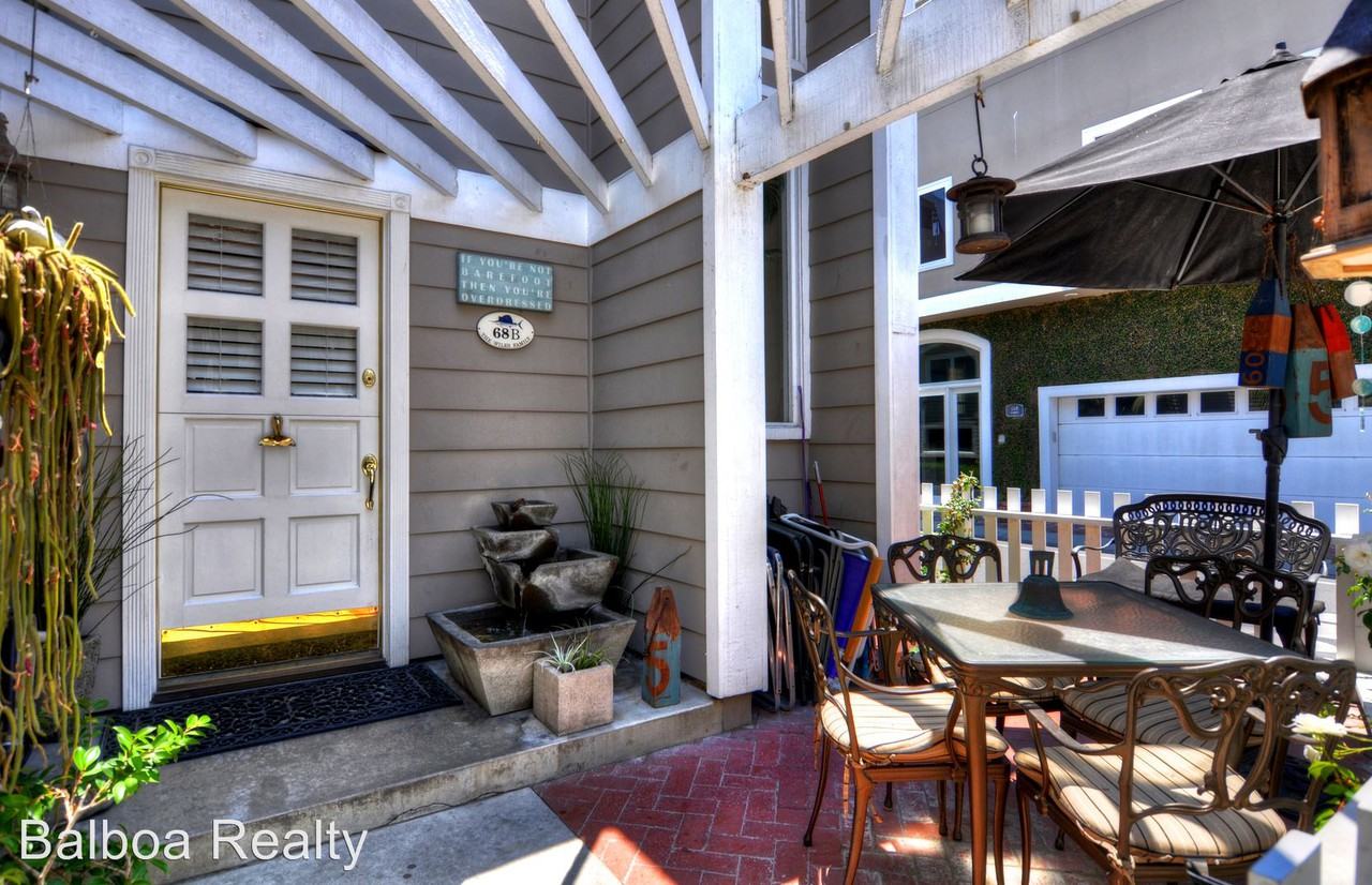 68 Surfside Ave - Photo 2 of 28