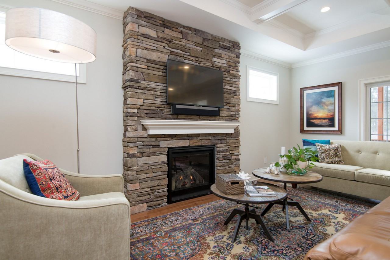 25 Saw Mill Ct - Photo 2 of 29