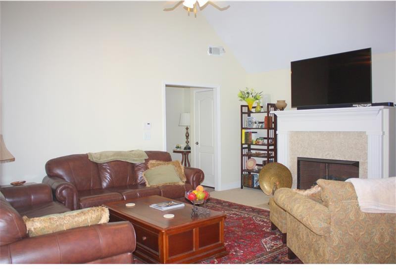 404 Villa Park Pass - Photo 3 of 13