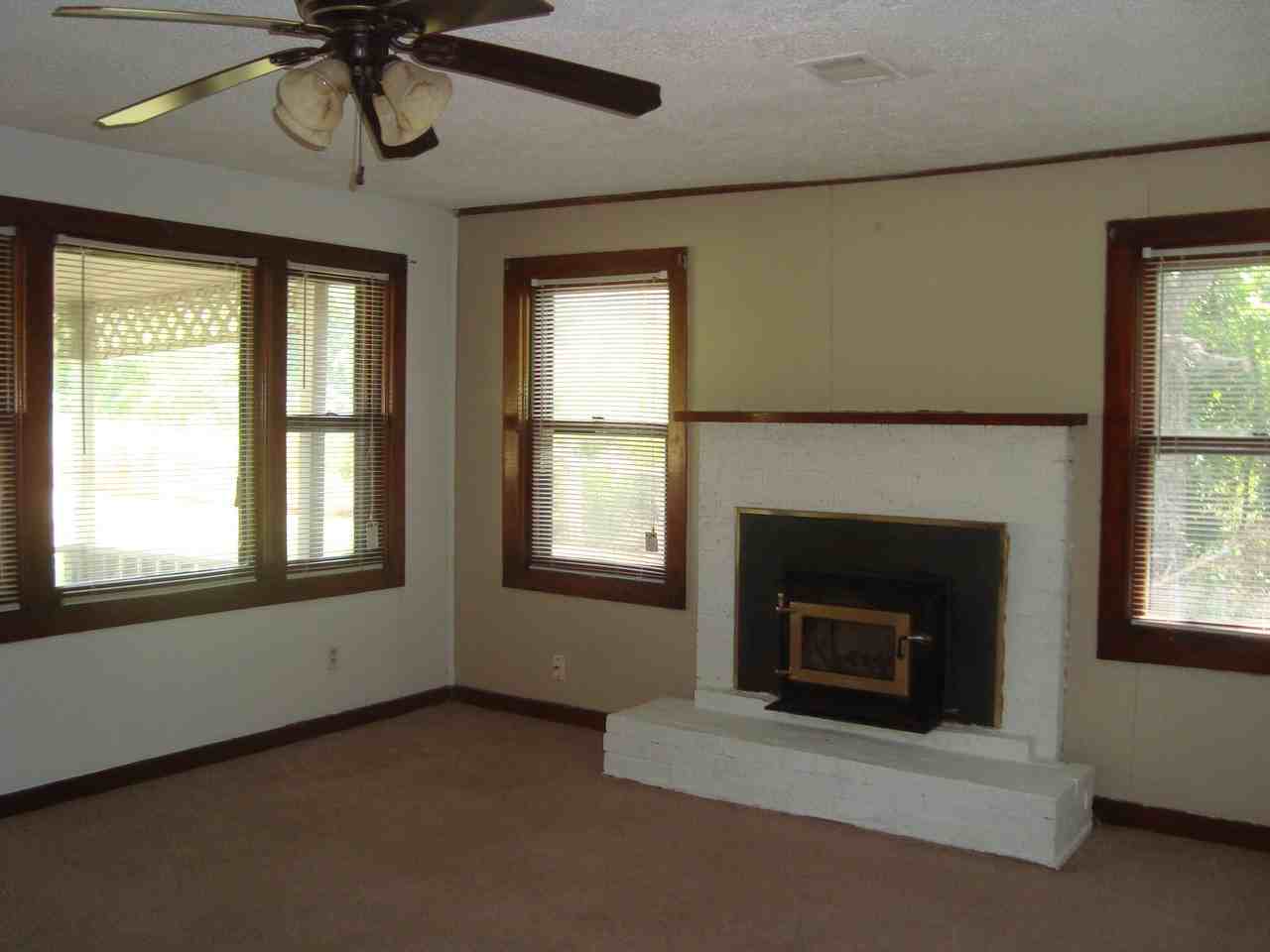 11109 Mitchell Rd - Photo 2 of 13