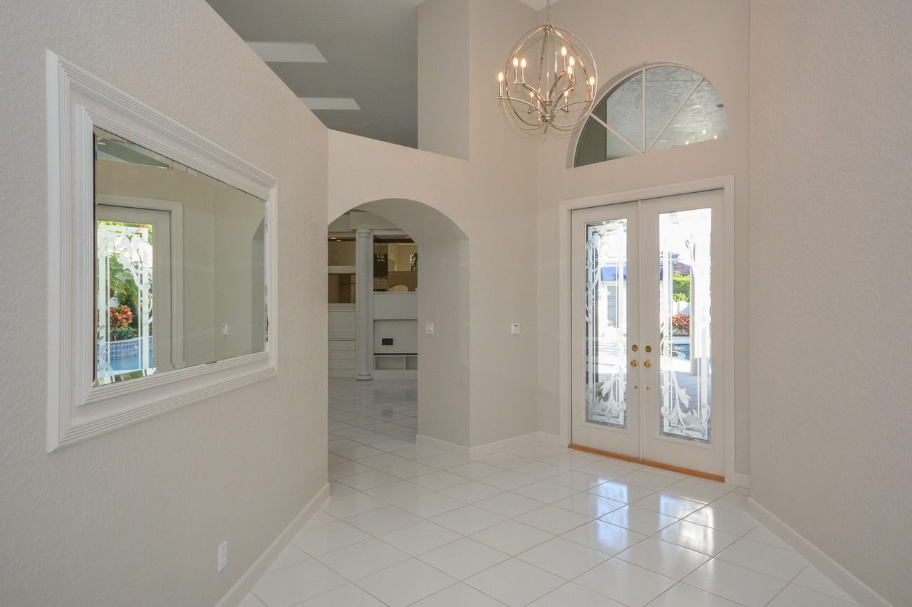 3549 NW Clubside Cir - Photo 3 of 29