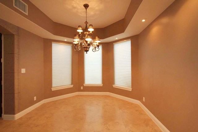 7209 Lake Victoria Rd - Photo 3 of 20