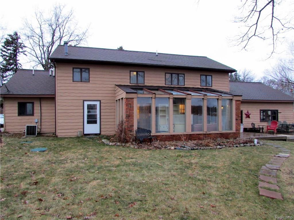 6174 Wertz - Photo 2 of 17