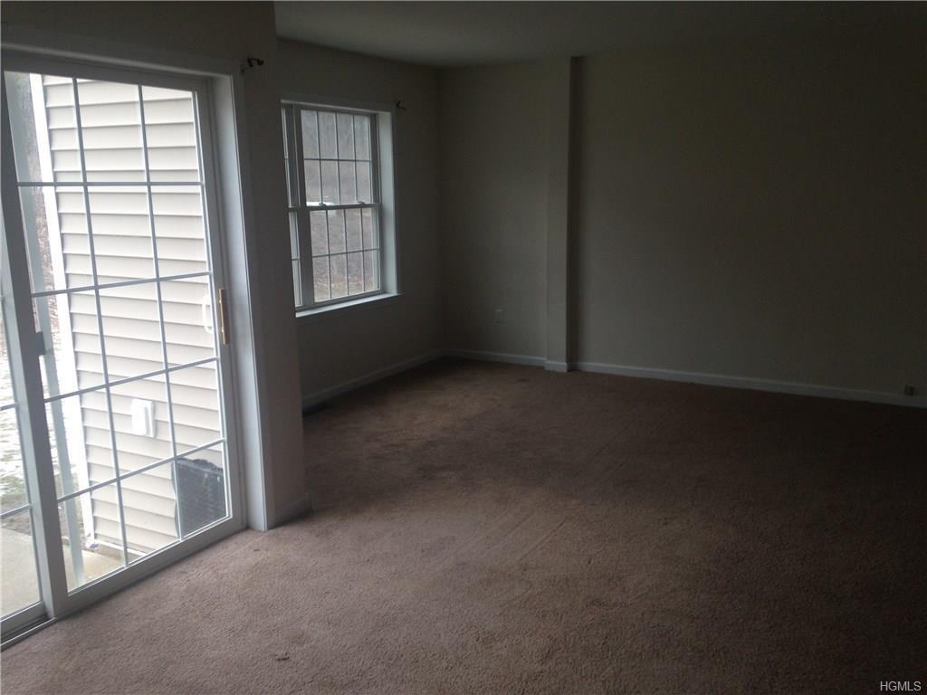 409 Mt View Ln - Photo 3 of 11