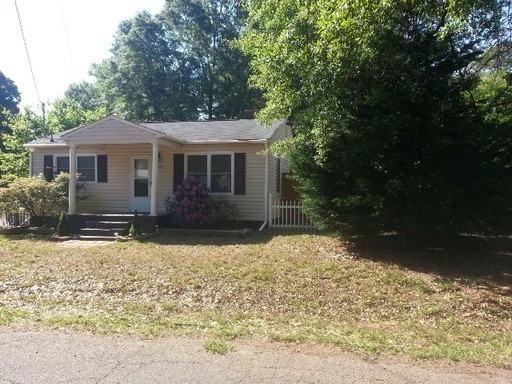 1711 E Park Dr - Photo 2 of 11