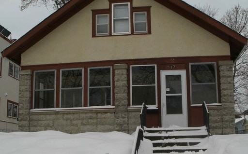 917 N Oliver Ave - Photo 2 of 3