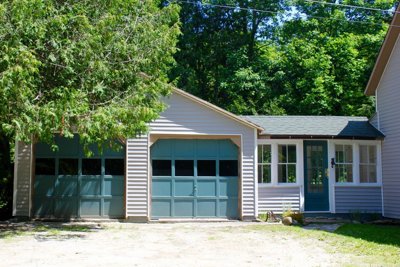 513 Rod and Gun Club Rd - Photo 2 of 18