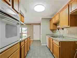 525 Cumberland Dr - Photo 2 of 18