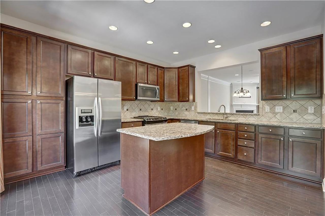 318 Ardmore Ct NW - Photo 2 of 23