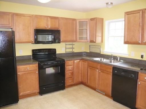 311 Towne Crier Rd - Photo 2 of 4