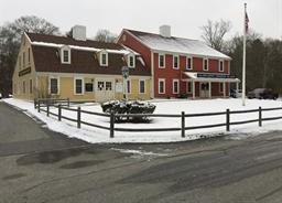 275 Winthrop St #3 - Photo 2 of 12