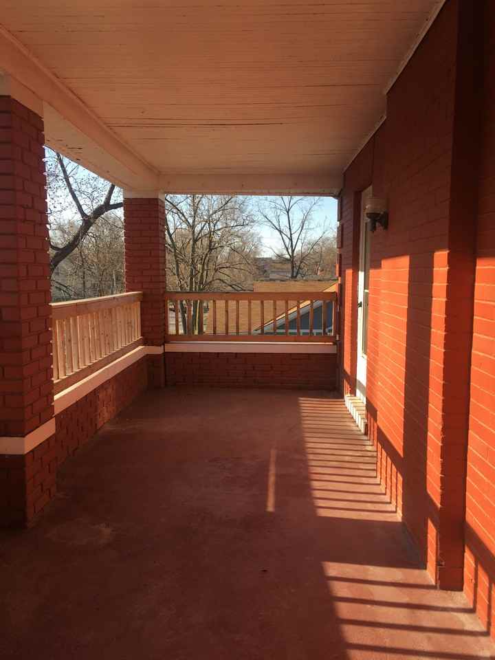 3332 Tracy Avenue - Photo 2 of 18