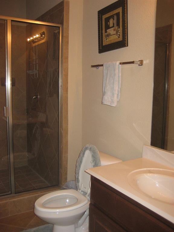 2228 Marilla St - Photo 3 of 17