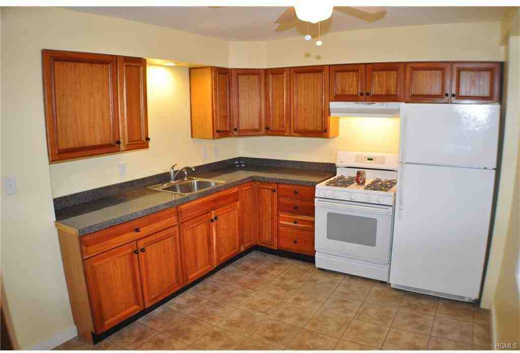 342 Jersey Ave - Photo 3 of 14