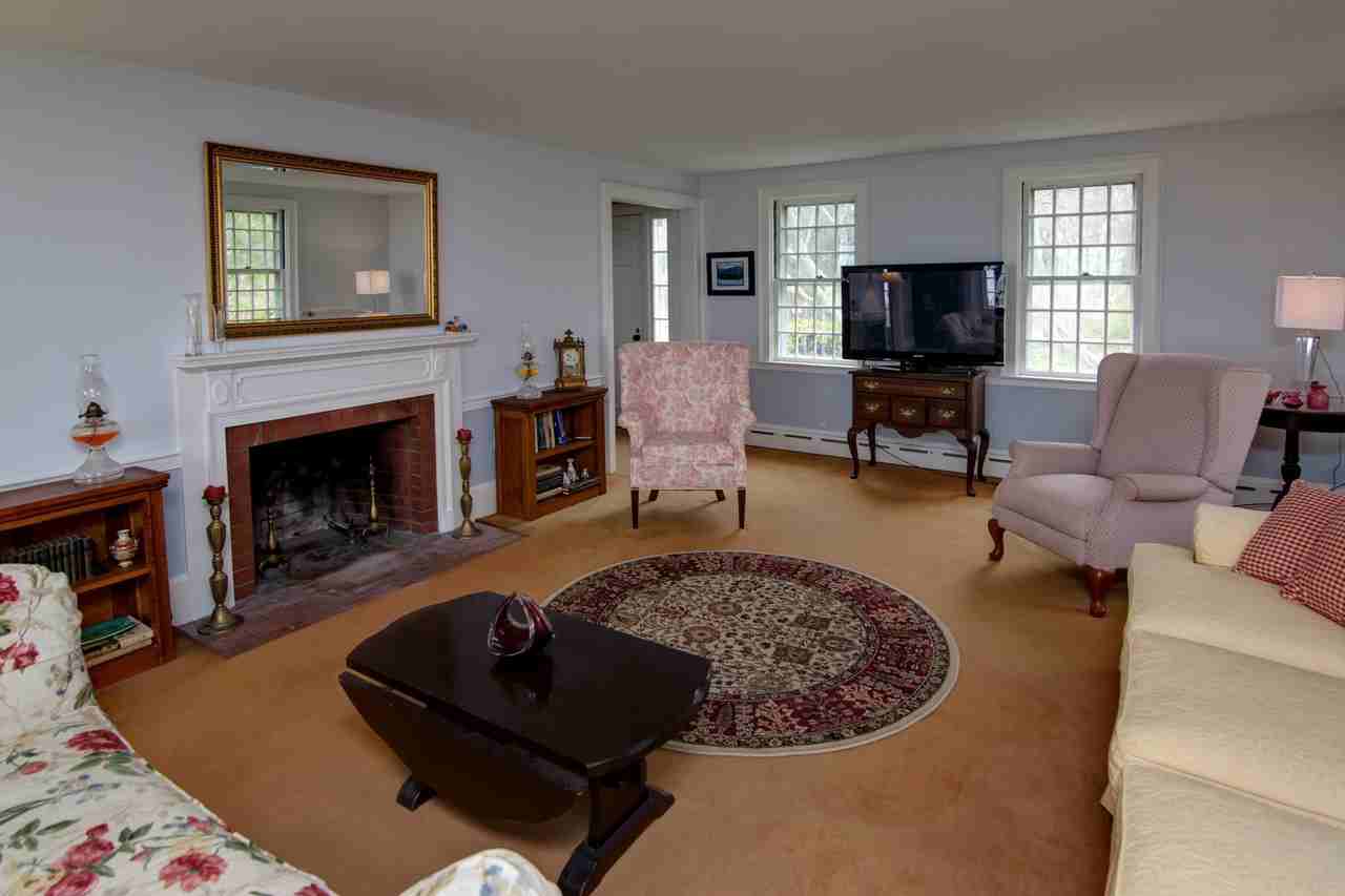 22 Dusty Miller Rd - Photo 3 of 21