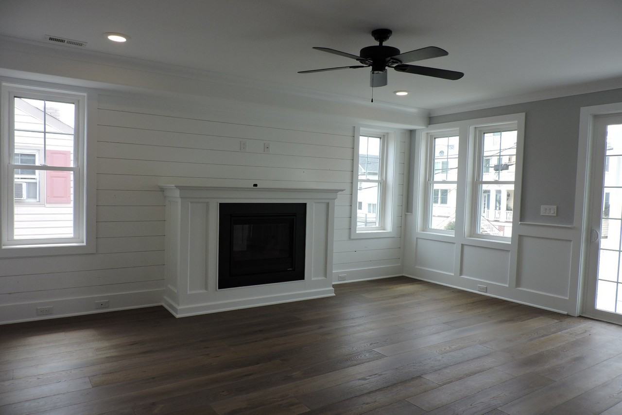 31 N 33rd Ave - Photo 3 of 24