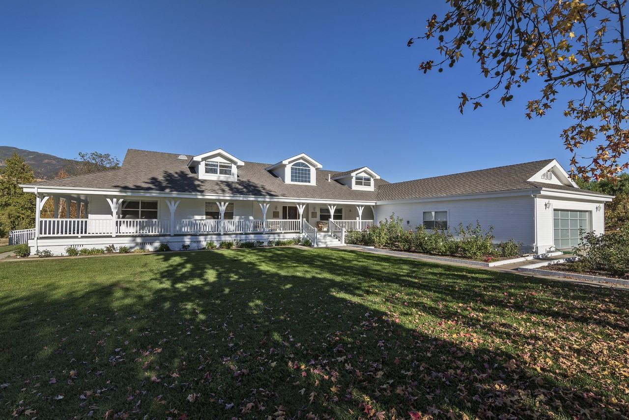 10652 N Ojai Rd - Photo 3 of 43