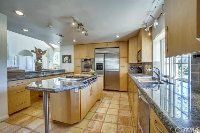 1620 El Travesia Dr - Photo 3 of 5