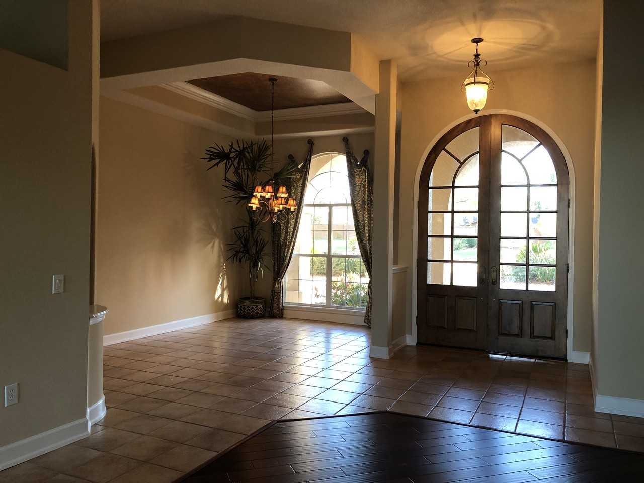 248 Eagle Estates Dr - Photo 3 of 37