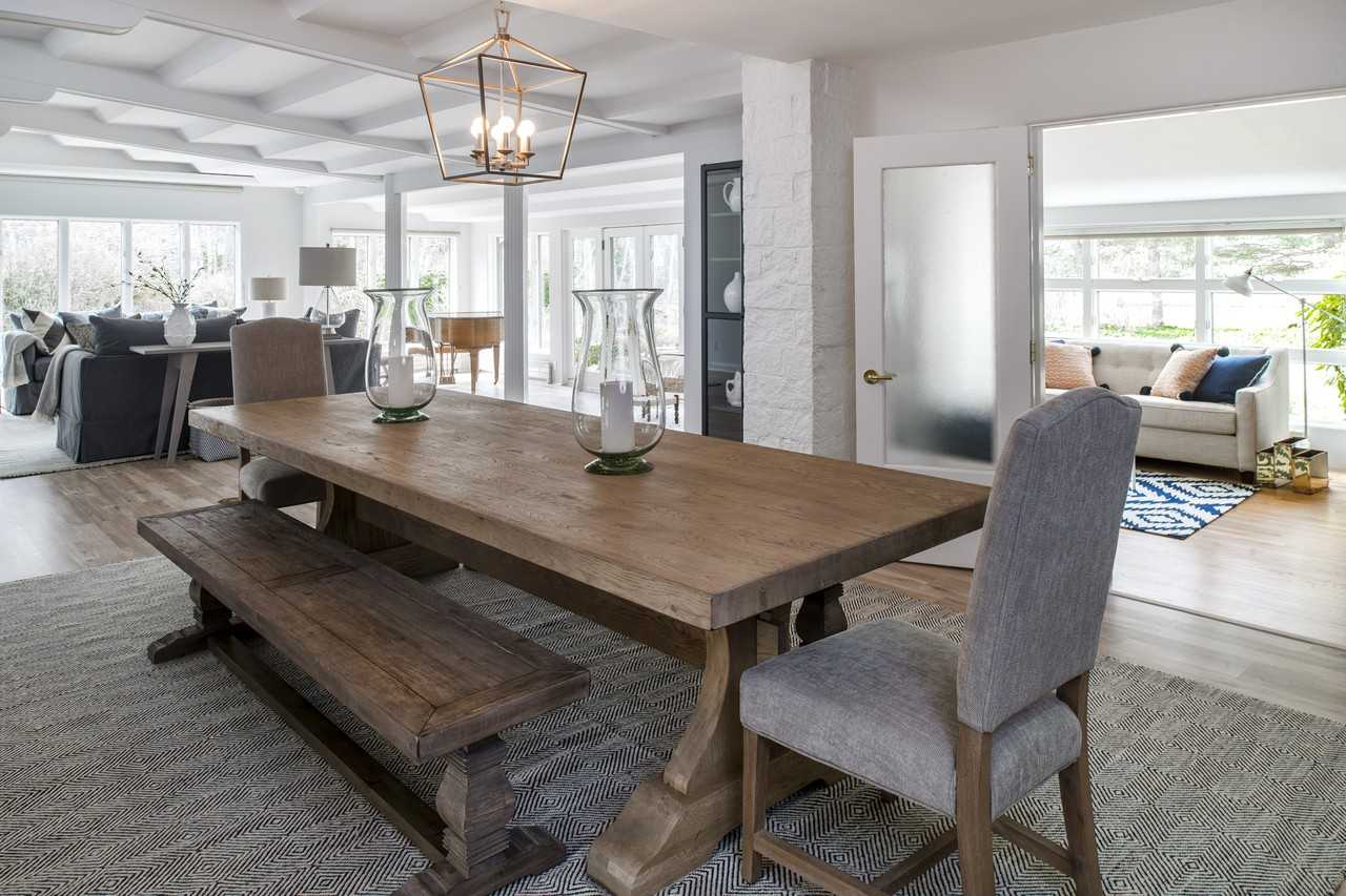 1175 Shore Rd - Photo 3 of 25