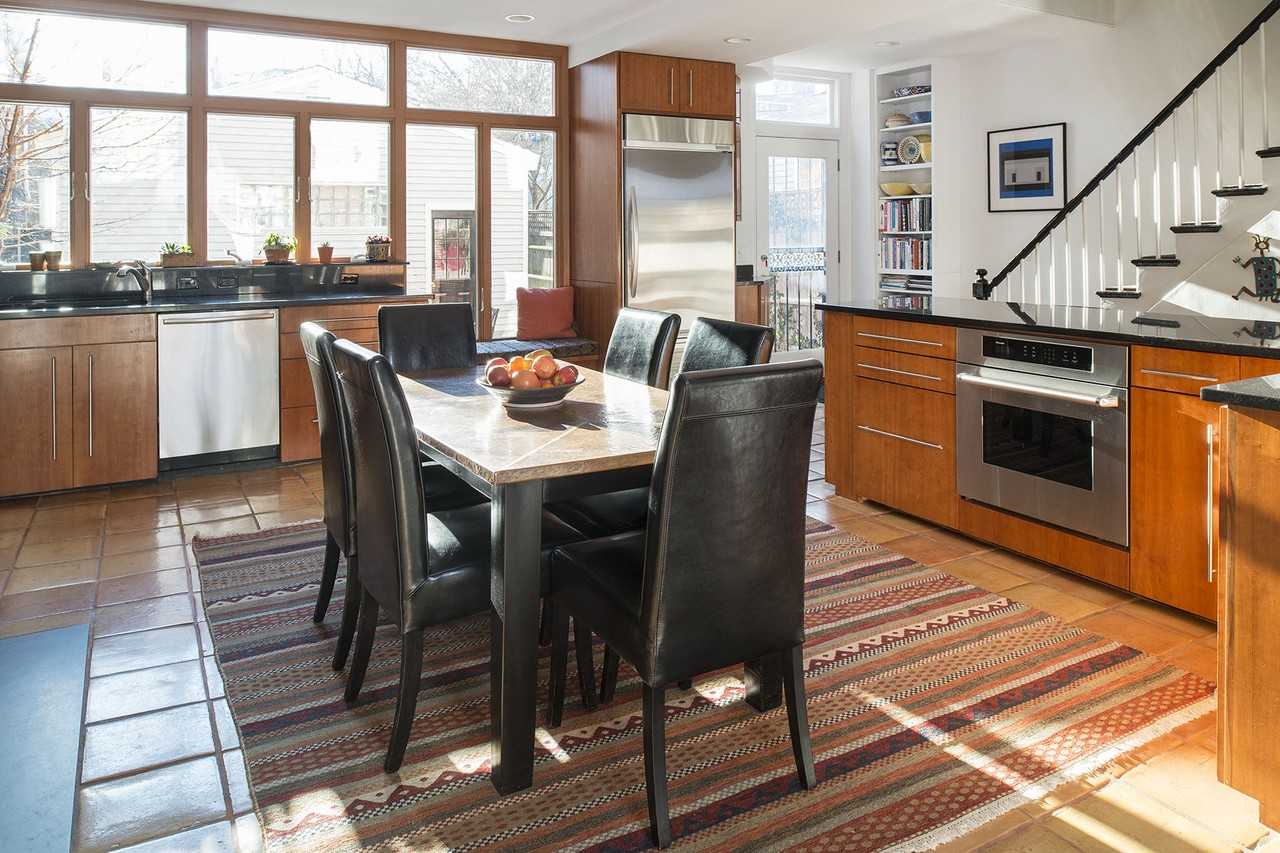 102 Park St - Photo 3 of 19