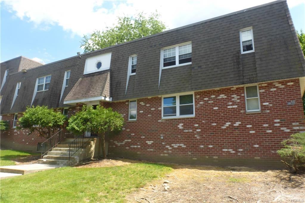 22 Crescent Dr - Photo 3 of 12