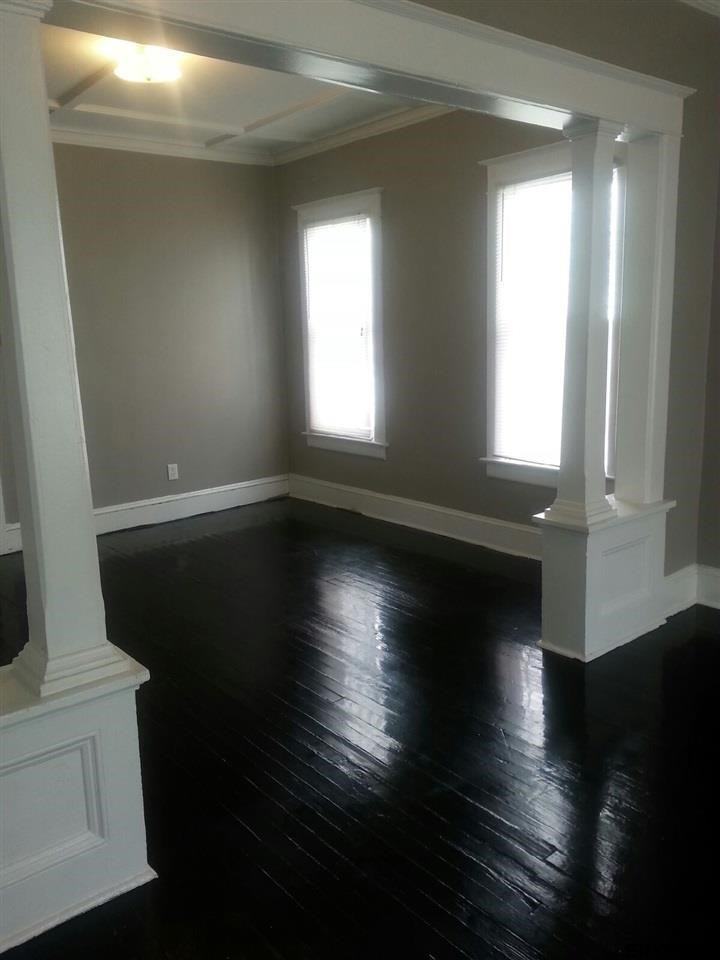 1123 6th Ave - Photo 2 of 8