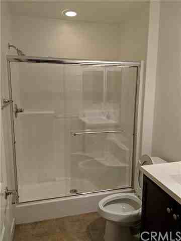 31 Weiss Dr - Photo 2 of 7
