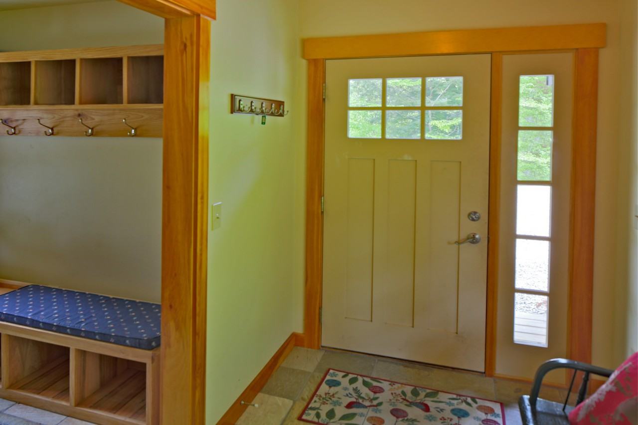 128 Hawk Pond Rd - Photo 2 of 22