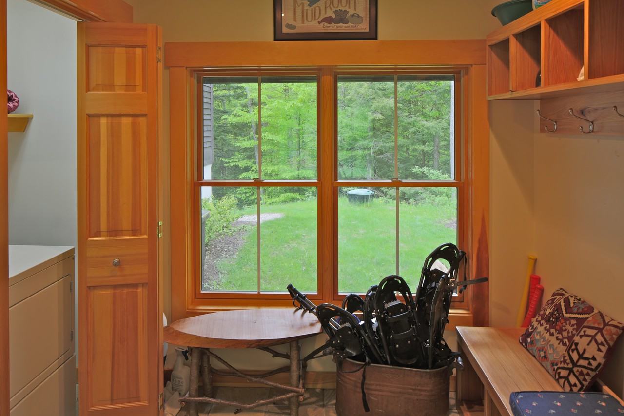 128 Hawk Pond Rd - Photo 3 of 22