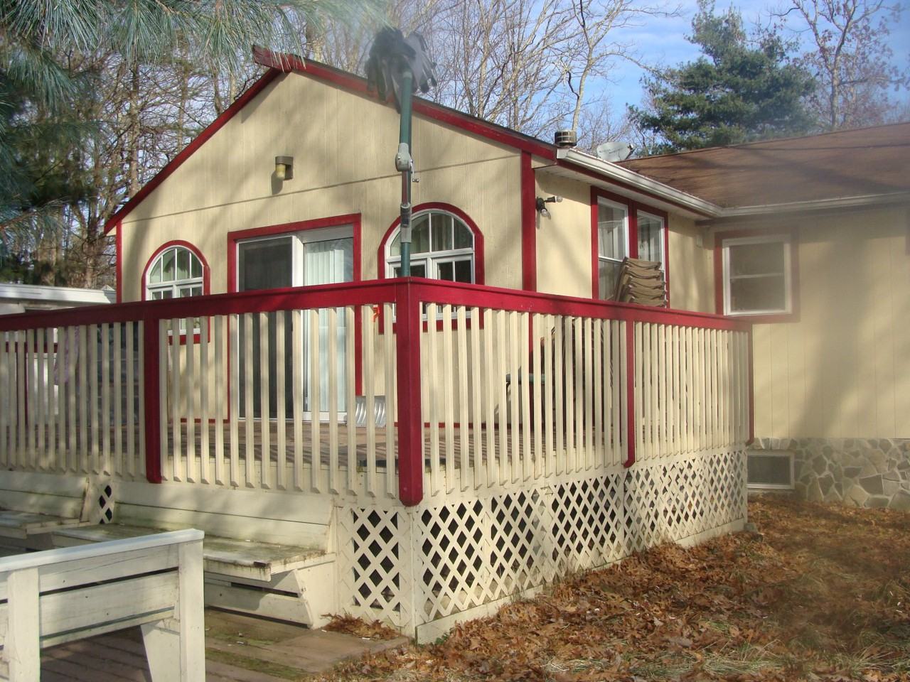 109 Swan Dr - Photo 2 of 26