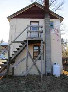 612 Warwick Rd - Photo 2 of 10