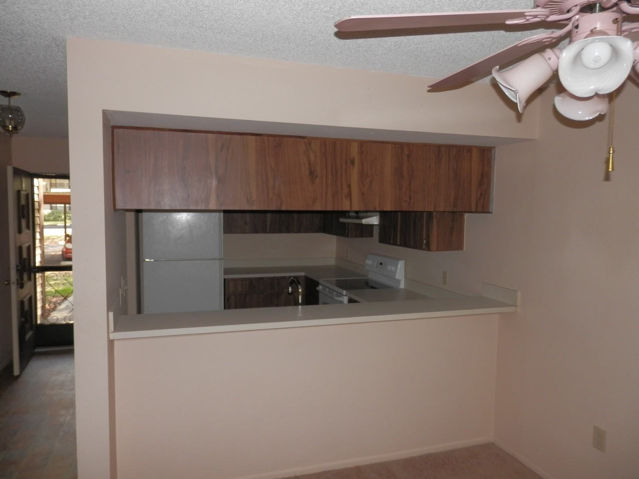 12010 Proctor Loop - Photo 3 of 5