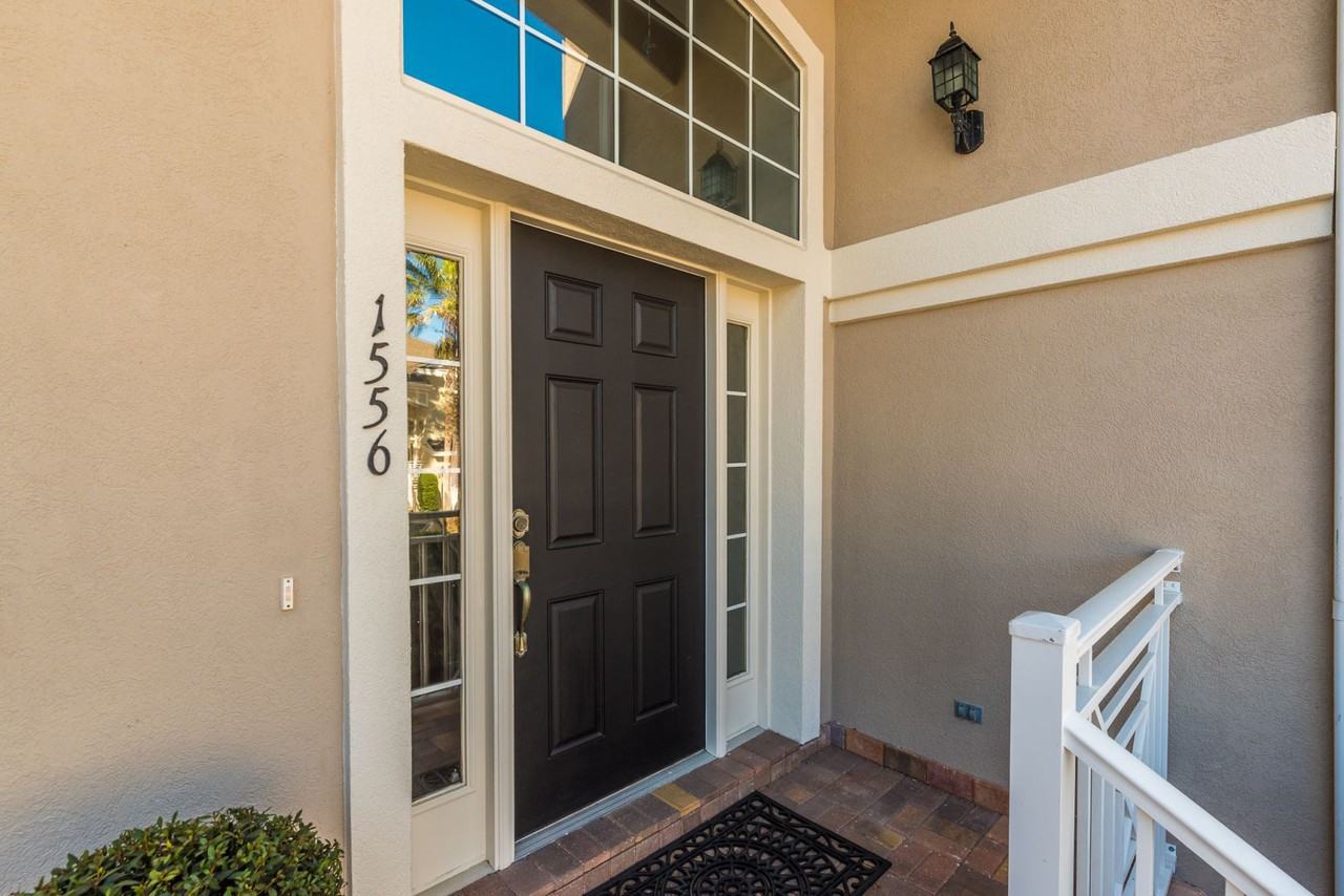 1556 Makarios Dr - Photo 3 of 36